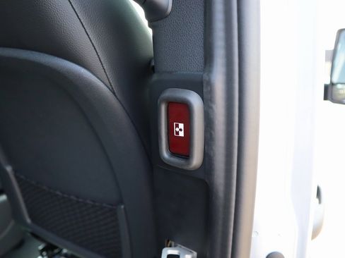 New 2025 Mercedes-Benz Sprinter 2500 image 10