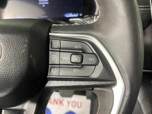 Used 2023 Jeep Grand Cherokee L Laredo AWD/4WD image 19