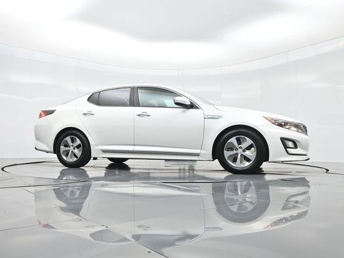 Used 2016 Kia Optima Hybrid image 47