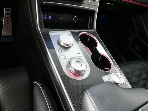 Certified 2025 Genesis GV80 3.5T e-SC AWD/4WD image 24