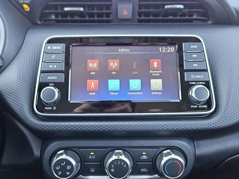 New 2025 Nissan Kicks Play S image 12