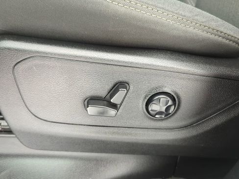 Used 2021 RAM 1500 Big Horn image 39