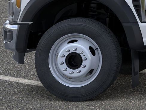 New 2026 Ford F450 XL w/ XL Chrome Package image 19