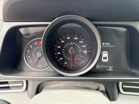 Used 2022 Hyundai Elantra SEL FWD image 35