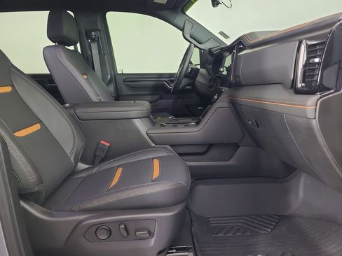 Used 2024 GMC Sierra 3500 AT4 w/ AT4 Premium Plus Package image 22