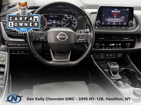 Used 2025 Nissan Rogue SV AWD/4WD image 4
