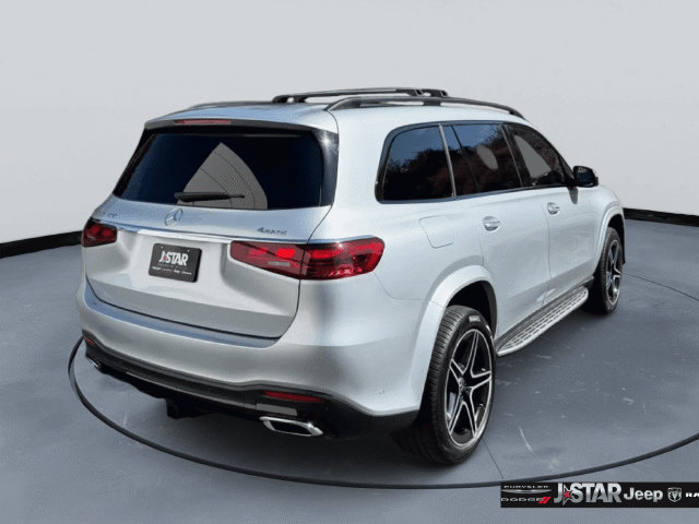 Used 2025 Mercedes-Benz GLS 450 4MATIC w/ AMG Line Exterior image 5