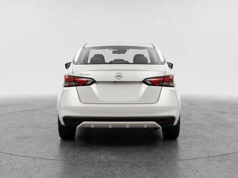 Used 2025 Nissan Versa SV FWD image 7