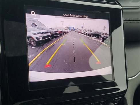 New 2025 Jeep Grand Cherokee L Altitude image 27