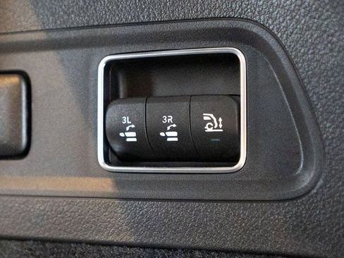 New 2026 Mercedes-Benz GLS 450 GLS 450 image 37