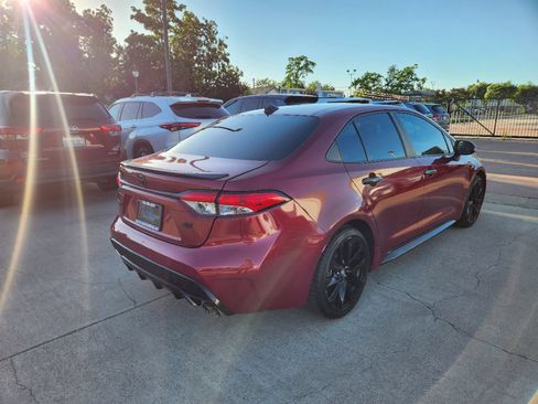 Used 2022 Toyota Corolla SE w/ Carpet Mat Package (TMS) FWD image 6