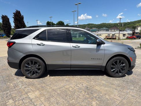 Used 2023 Chevrolet Equinox RS w/ RS Leather Package AWD/4WD image 9