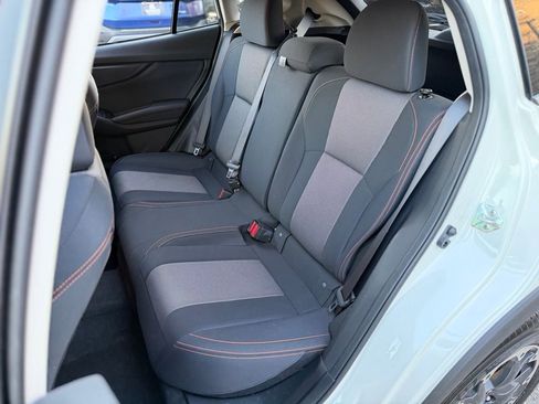 Used 2023 Subaru Crosstrek 2.0i Premium image 31