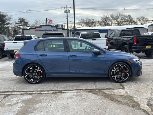 Used 2025 Volkswagen GTI Autobahn image 9