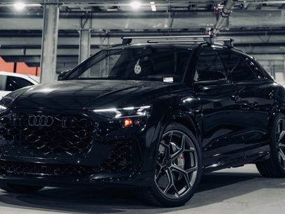 New 2026 Audi RS Q8 performance