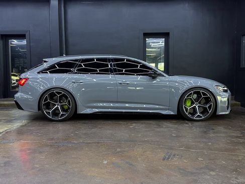 Used 2022 Audi RS 6 AWD/4WD image 10