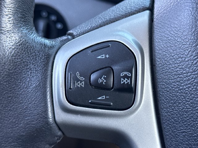 Used 2013 Ford Fiesta SE FWD image 32