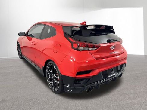 Used 2022 Hyundai Veloster N FWD image 30