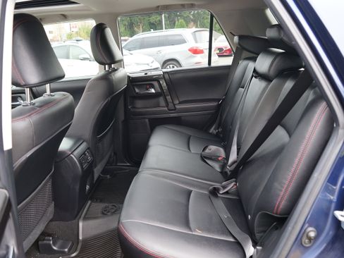 Used 2020 Toyota 4Runner TRD Off-Road image 16