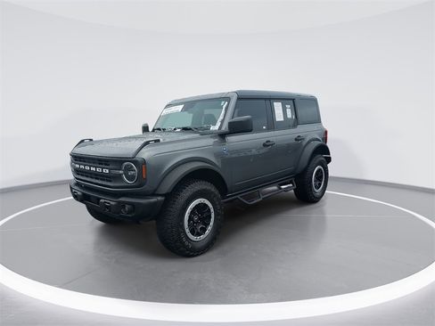 Used 2024 Ford Bronco Black Diamond w/ Sasquatch Package image 4