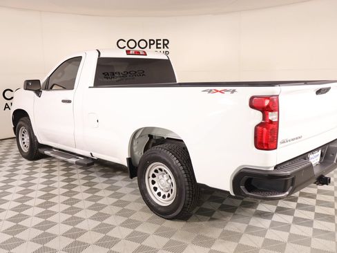 Used 2022 Chevrolet Silverado 1500 W/T w/ WT Value Package AWD/4WD image 19