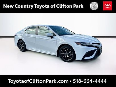Used 2024 Toyota Camry SE w/ Cold Weather Package