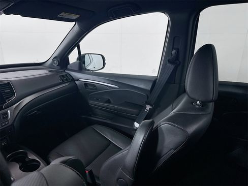 Used 2023 Honda Passport EX-L image 21