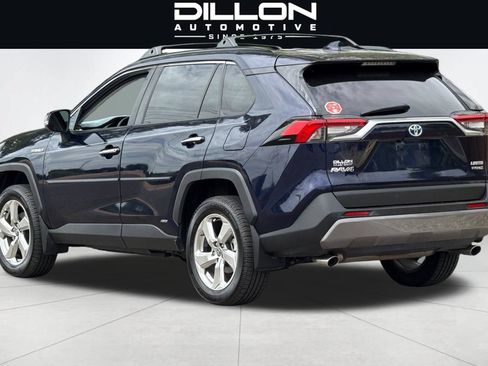 Used 2021 Toyota RAV4 Limited AWD/4WD image 6