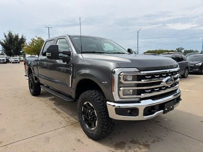 New 2026 Ford F250 Lariat w/ Tremor Off-Road Package