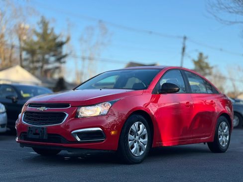 Used 2016 Chevrolet Cruze LS image 1