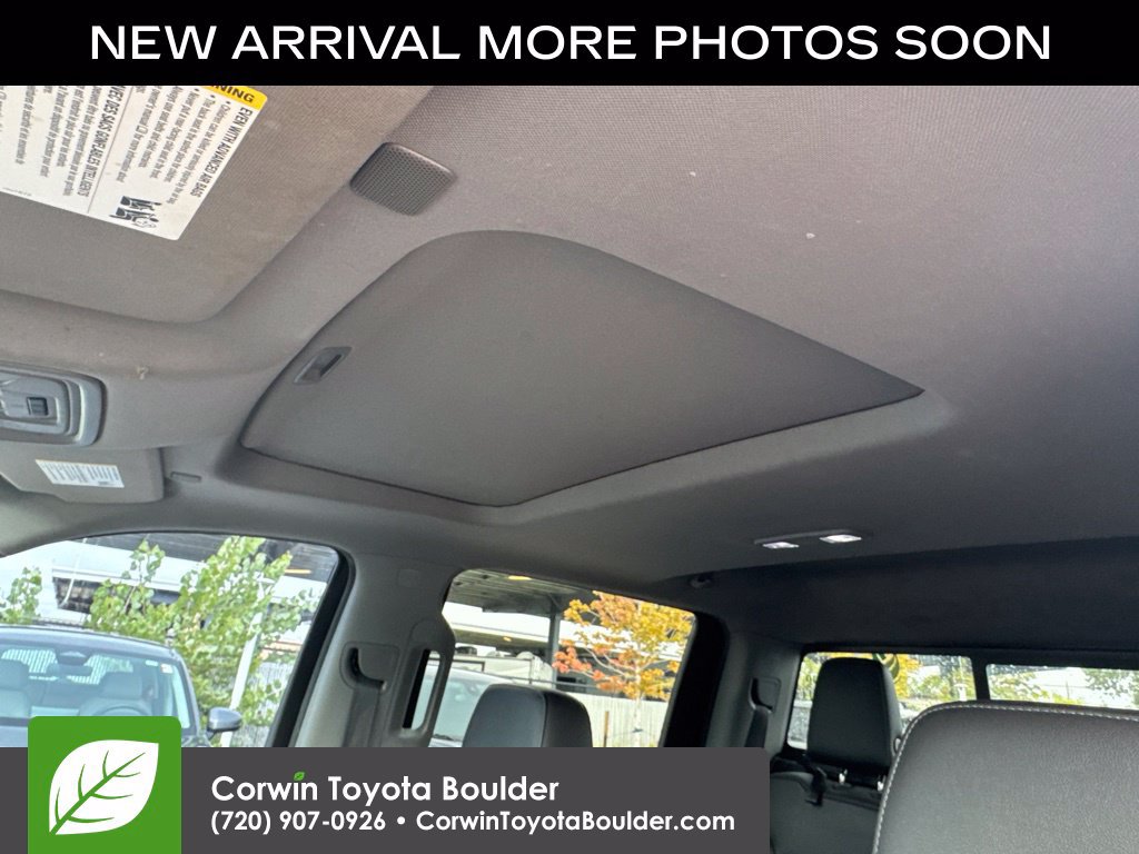 Used 2019 GMC Sierra 1500 SLT w/ SLT Premium Plus Package AWD/4WD image 12