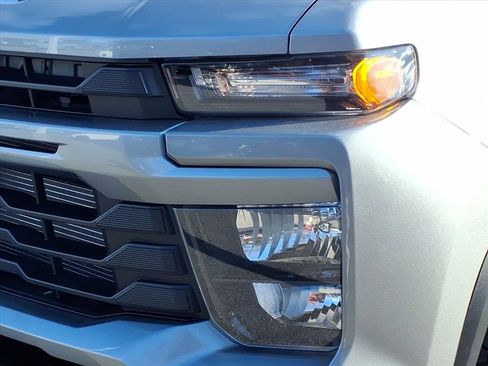 New 2026 Chevrolet Silverado 2500 Custom w/ Custom Value Package image 7