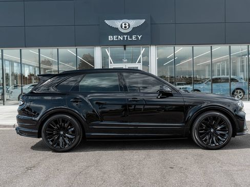 Used 2026 Bentley Bentayga Speed AWD/4WD image 14