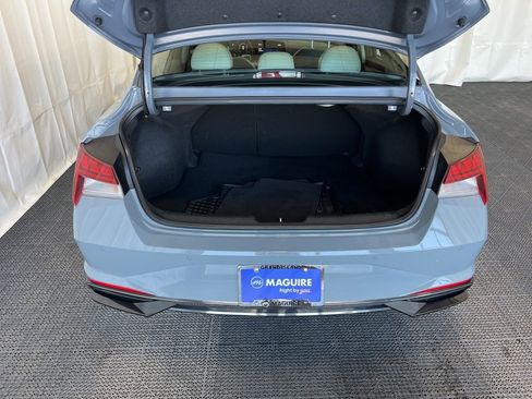 Used 2021 Hyundai Elantra Limited w/ Cargo Package image 29
