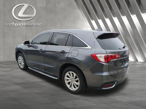 Used 2018 Acura RDX FWD w/ Technology Package image 2
