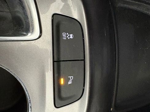 Used 2024 Chevrolet Malibu LT FWD image 27