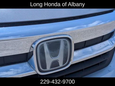 Used 2020 Honda Pilot LX image 3