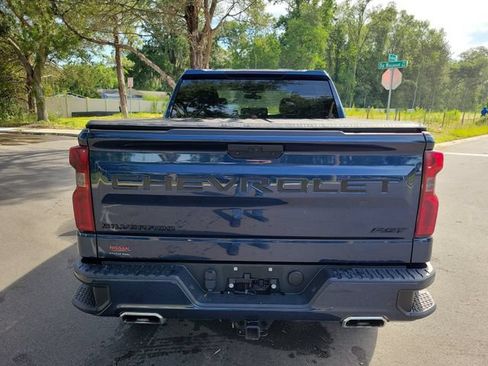Used 2022 Chevrolet Silverado 1500 RST w/ LPO, Blackout Package AWD/4WD image 9