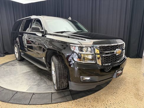 Used 2018 Chevrolet Suburban LT image 11