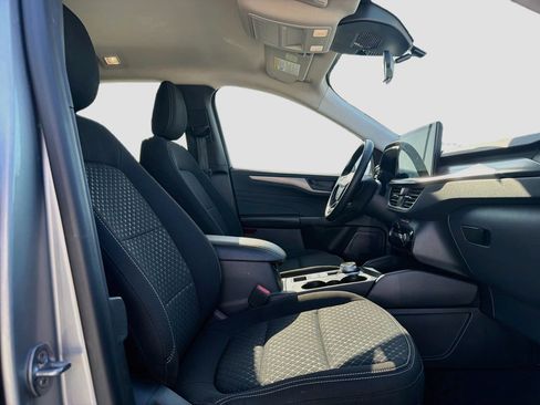 Used 2023 Ford Escape Active w/ Tech Pack #1 FWD image 31