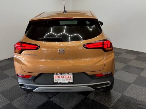 Used 2024 Buick Encore GX Preferred FWD image 9