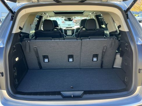 New 2025 Subaru Ascent Limited image 41