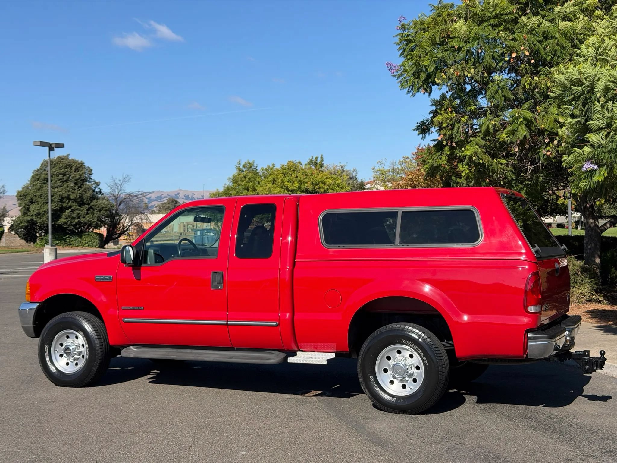 Used 2000 Ford F250 4x4 SuperCab Super Duty image 2
