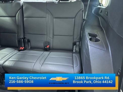 Used 2023 Chevrolet Tahoe LT w/ Luxury Package AWD/4WD image 18