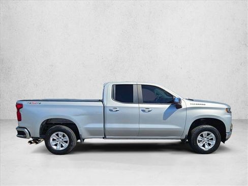 Used 2020 Chevrolet Silverado 1500 LT w/ Trailering Package AWD/4WD image 4