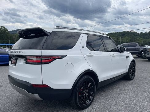 Used 2018 Land Rover Discovery HSE AWD/4WD image 6