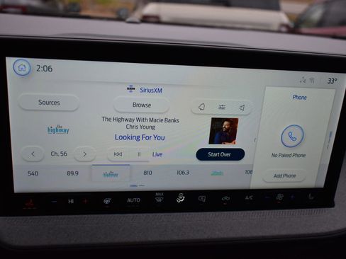 New 2025 Ford Maverick XLT w/ Equipment Group 301A image 28