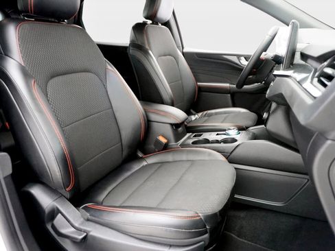Used 2024 Ford Escape ST-Line w/ Tech Pack #1 FWD image 24