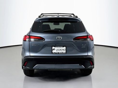 Used 2024 Toyota Corolla Cross XLE AWD/4WD image 6