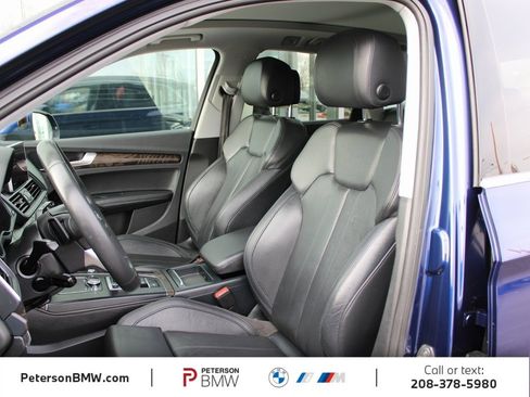 Used 2018 Audi Q5 Prestige w/ Prestige Package image 13